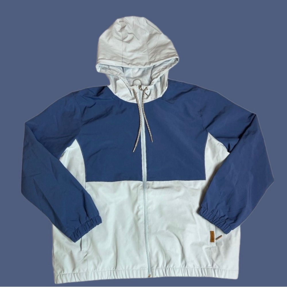 Voyager Windbreaker